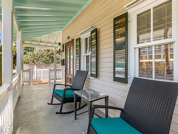 2nd image of 413 Frances St