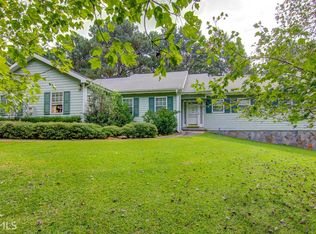 761 Edwards Rd, Oxford, GA 30054