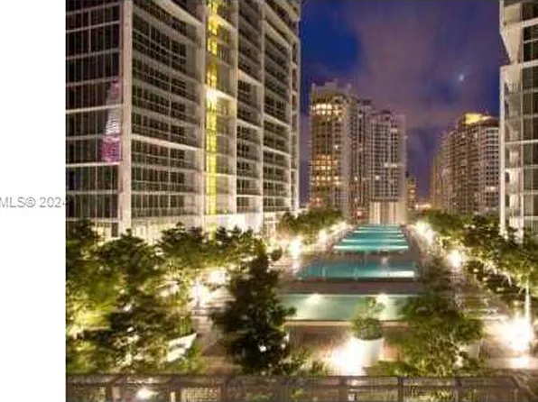 465 Brickell Ave APT 3706, Miami, FL 33131