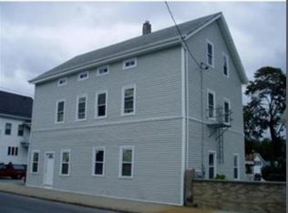 96 Quarry St, Fall River, MA 02723