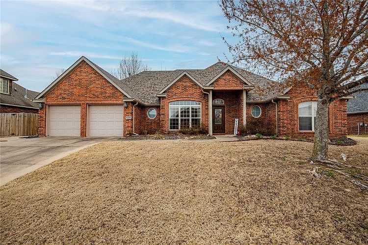 1st image of 4239 E Troon Dr