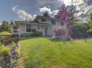 414 Donner Dr, Gold River, BC V0P1G0