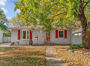 4053 Yates Ave N, Robbinsdale, MN 55422