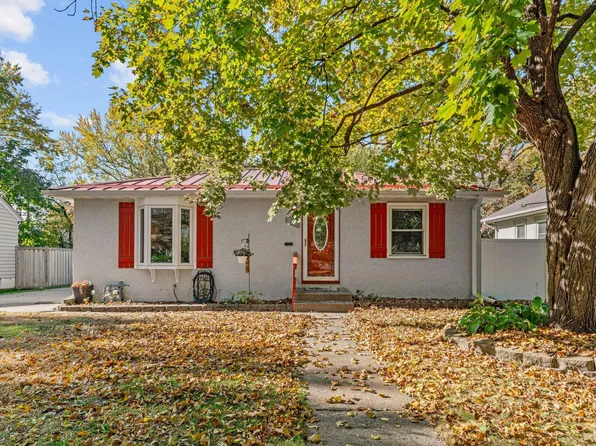 4053 Yates Ave N, Robbinsdale, MN 55422