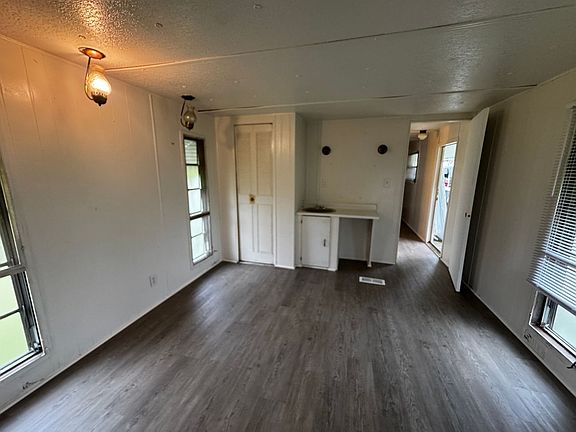 4th image of 1237 Long Branch Rd #A