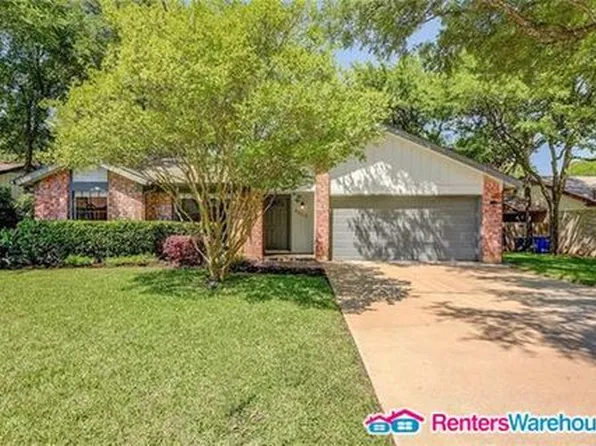 4504 Oak Creek Dr, Austin, TX 78727