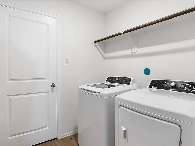 9311 Sierra Point Way — Photo 20