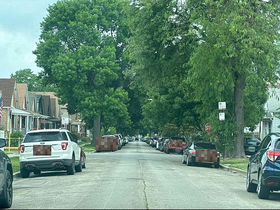 5th image of 4852 S Tripp Ave