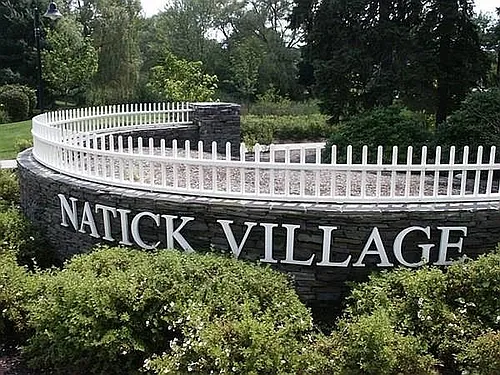 21 Village Rock Ln #4 Photo 1