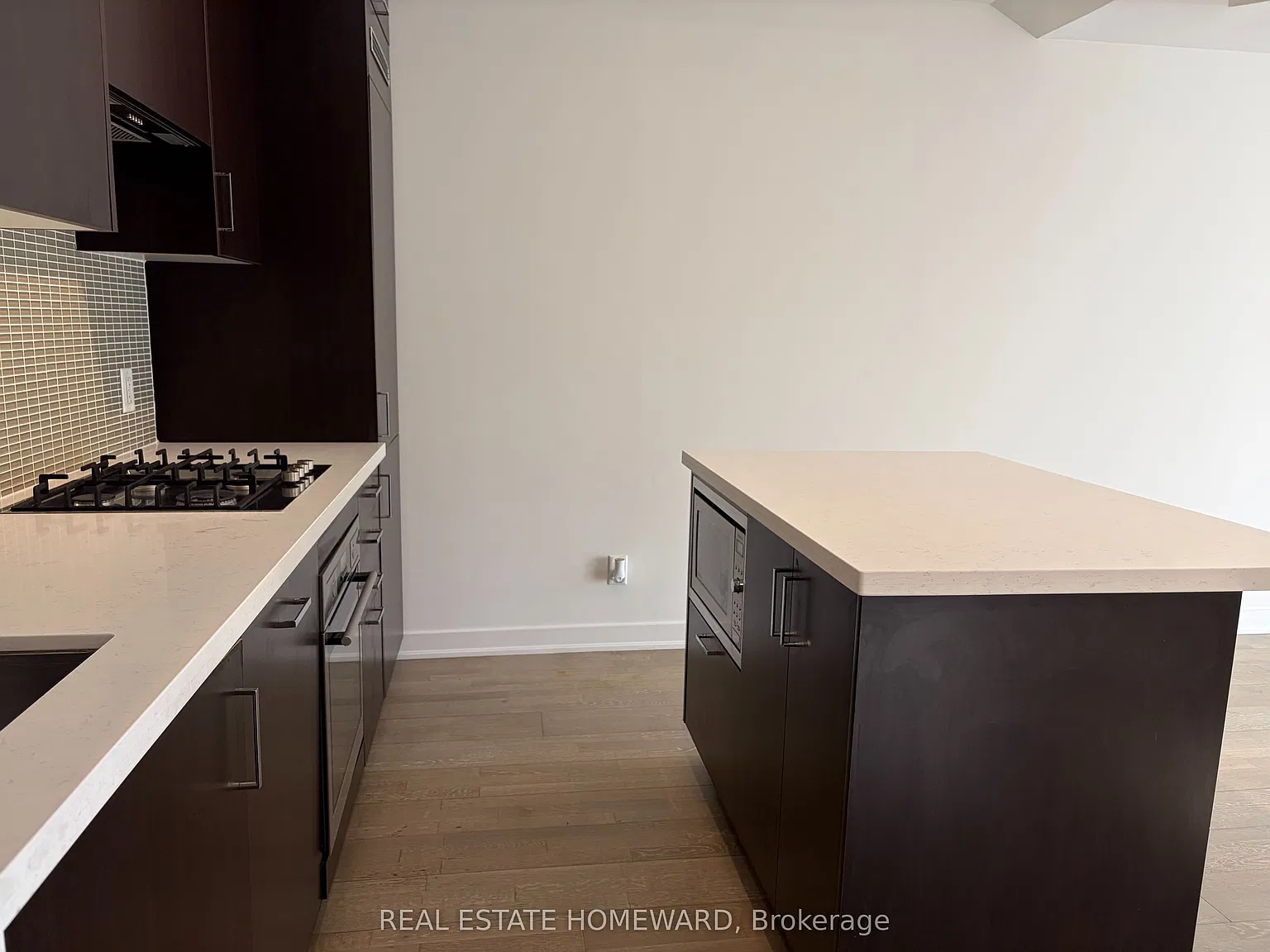 Lakehouse Beach Residences — Photo 4