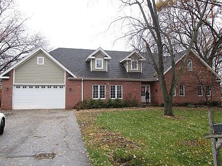 1st image of 7681 W 124th Pl