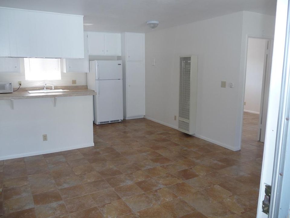2nd image of 24682 Cordova Dr APT C
