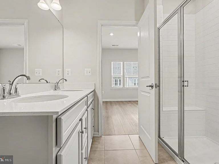 4706 Torrey Ln — Photo 17