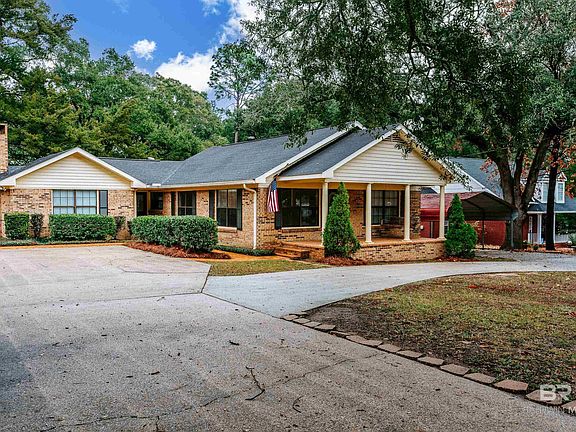 2nd image of 5418 Yucca Dr