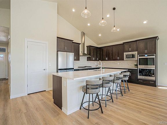 3rd image of 340 Central Avenue