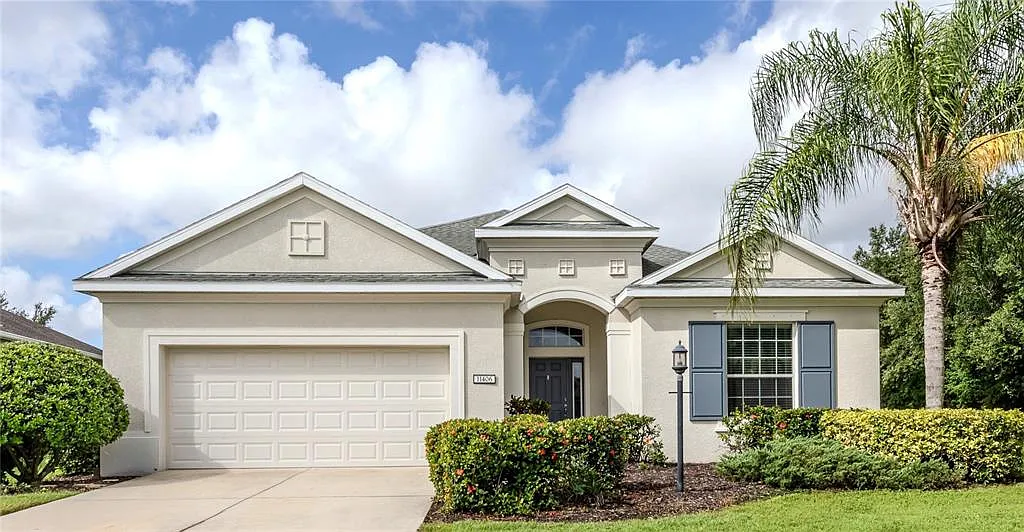 3 bed, 2.0 bath, 2148 sqft, $3,200 — Photo 2