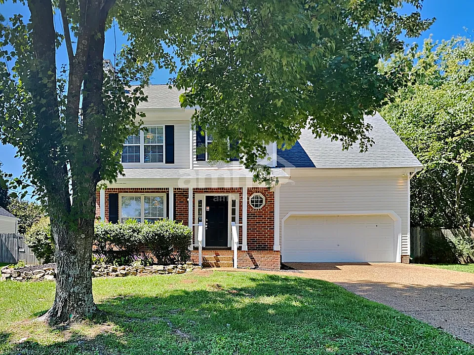 2807 Sutherland Dr