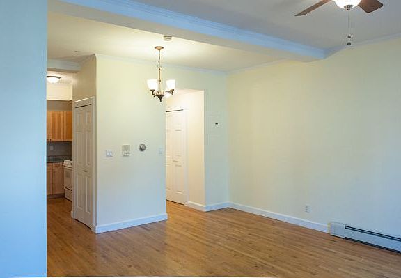 3rd image of 206 1st Ave APT 1A