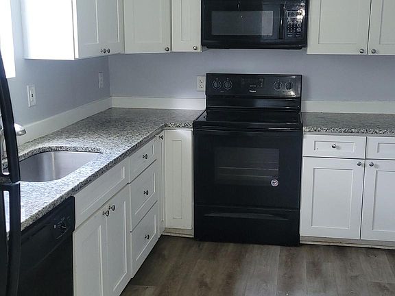 3rd image of 1247 Neva St