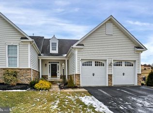 533 Lake Redman Ct, Seven Valleys, PA 17360