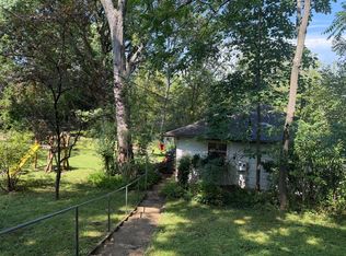 912 Johnson St, Fox River Grove, IL 60021