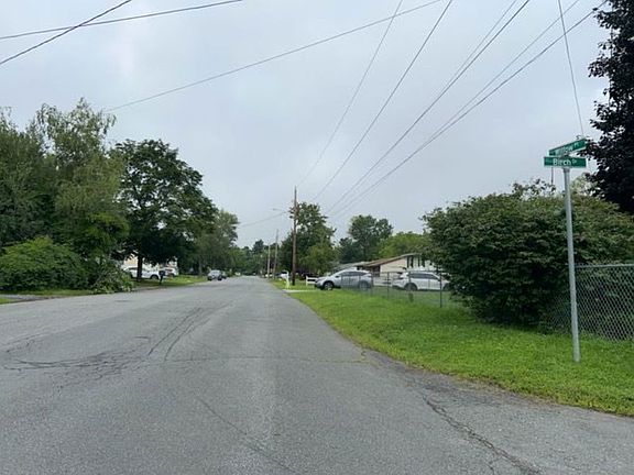 4th image of 21 Willow Pl