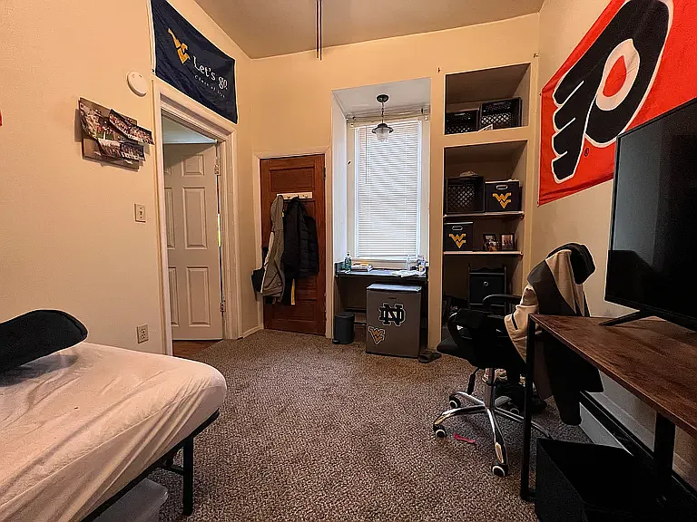 381 Forest Ave #B — Photo 16