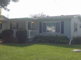 430 Coshocton Ave, Thornville, OH 43076