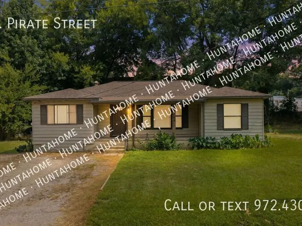 102 E Pirate St, Longview, TX 75604