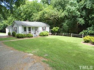 547 East St, Pittsboro, NC 27312
