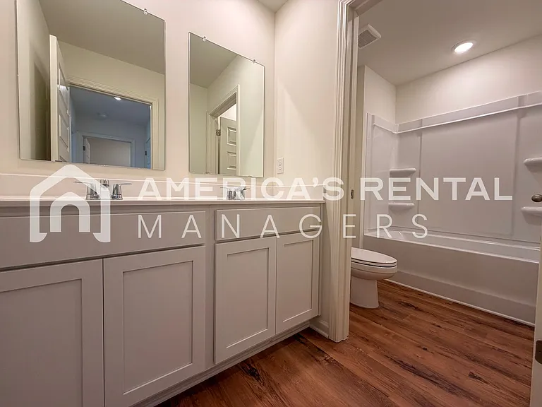 2122 Addison Way SW — Photo 25