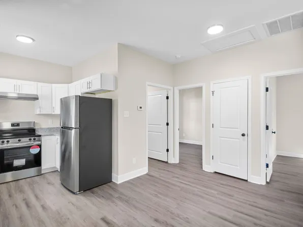 1523 S Cedar St, 1523 S Cedar St #A, Little Rock, AR 72204