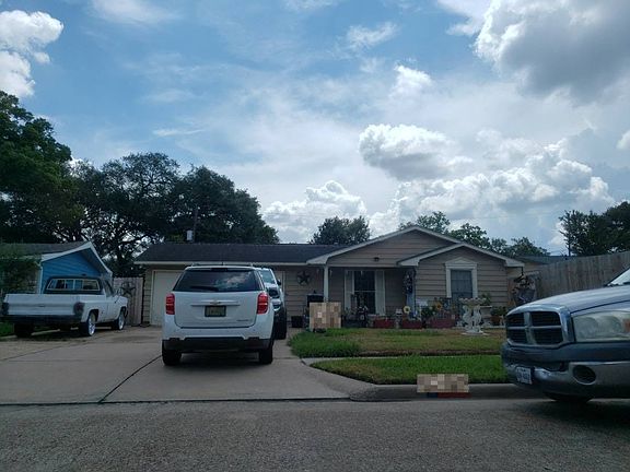 2nd image of 10322 Buena Park Dr