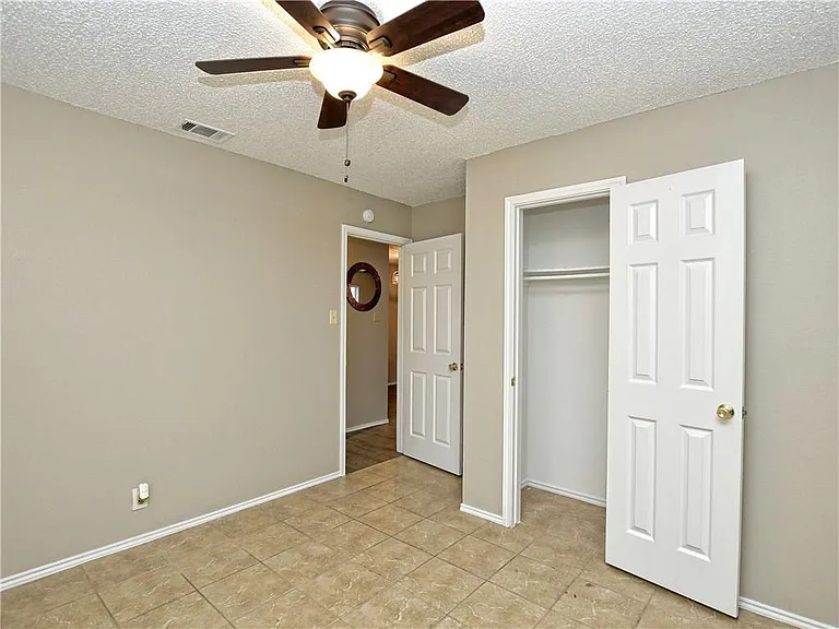 5401 Spring Meadow Rd #B — Photo 18