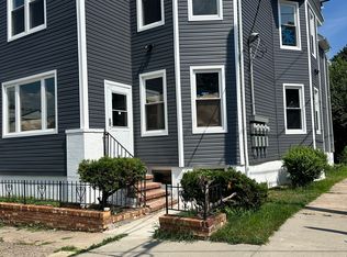 182 N 7th St FLOOR 3, Paterson, NJ 07522