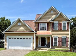 1015 Julian Dr, Fredericksburg, VA 22405