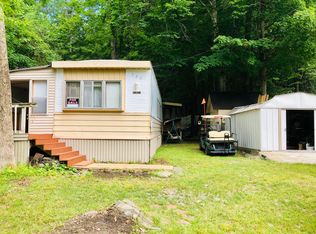 157 Forrest St, Greentown, PA 18426