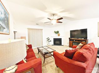 116 Shadow Woods Rd, Statesville, NC 28677