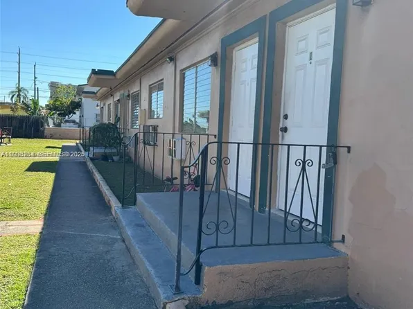 2110 NW 24th St #3, Miami, FL 33142