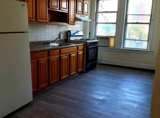 180 22nd St #2, Irvington, NJ 07111