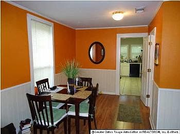3rd image of 1046 Sunshine Dr