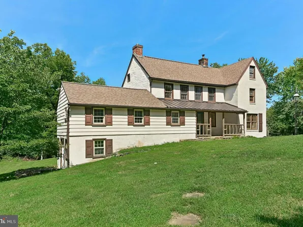 90 Turkey Ln, Furlong, PA 18925