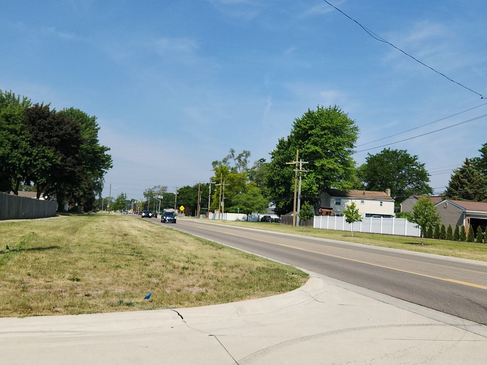 2nd image of 42859 Pheasant Run Dr