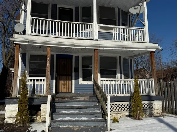 10527 Earle Ave, Cleveland, OH