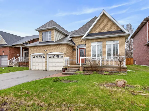 136 Riveredge Dr, Georgina, ON L4P 2P3