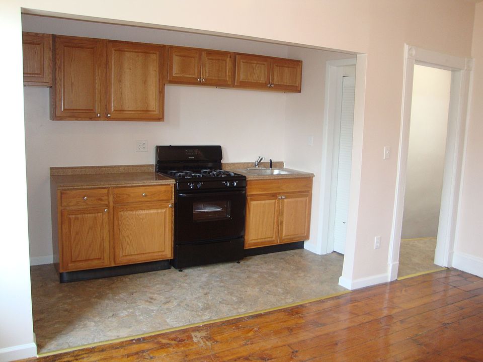 kitchen-3rd floor