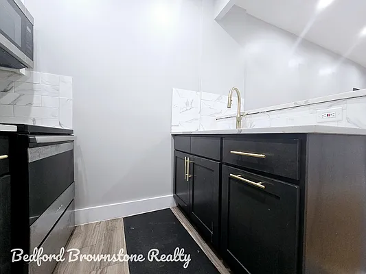 Rented by Bedford Brownstone Realty | media 18