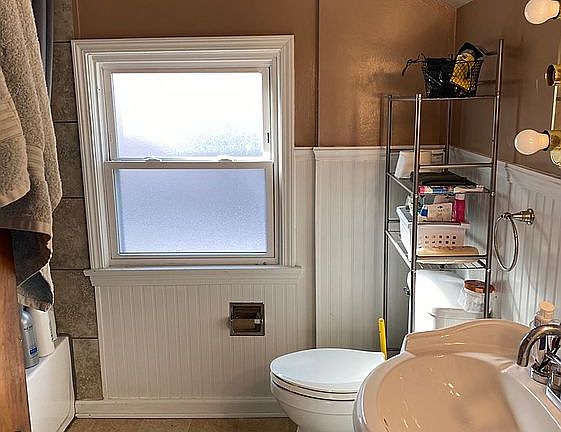 Updated bathroom 2nd floor