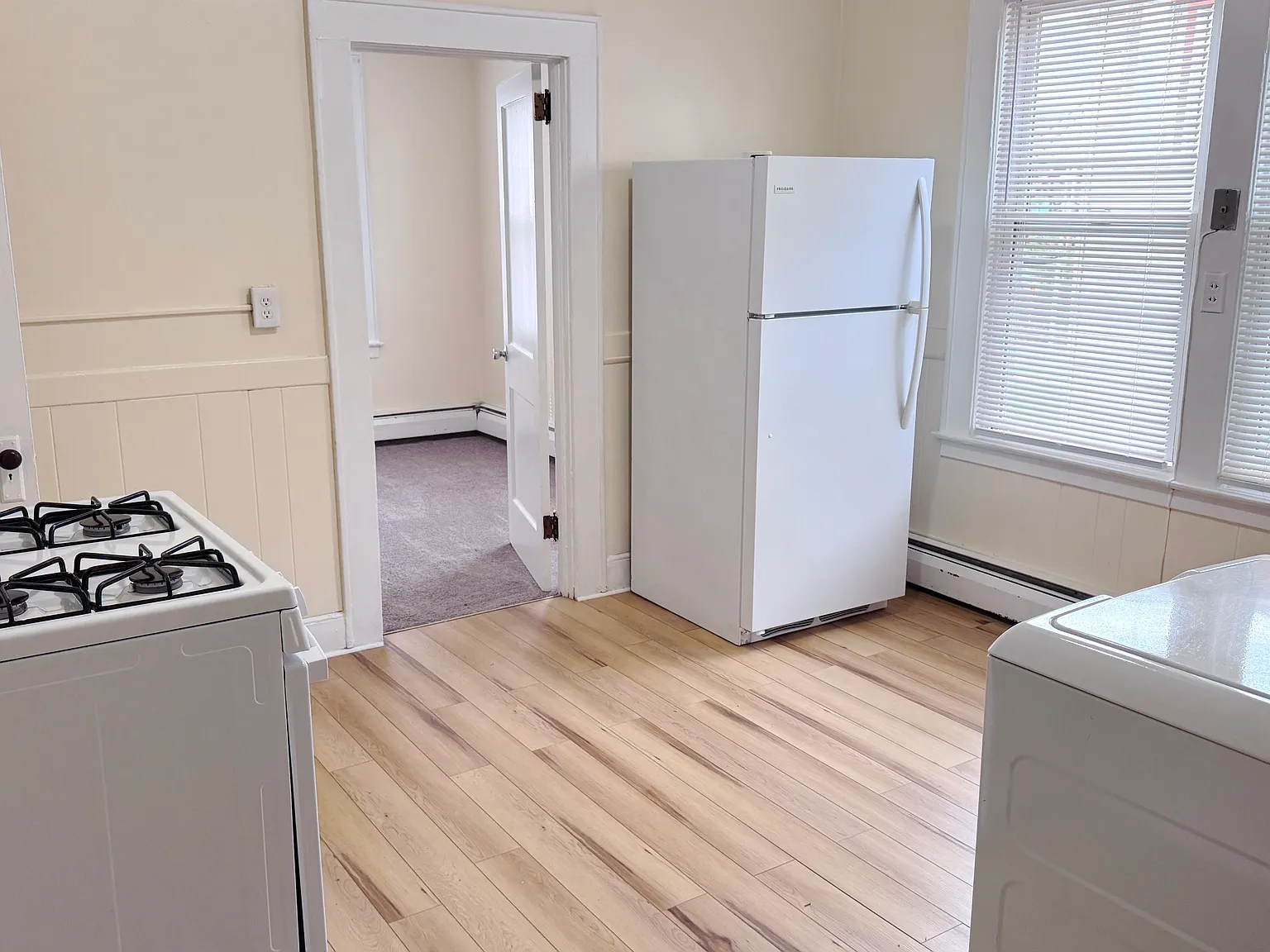 29 Green St — Photo 2