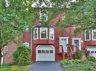 2002 Timber Trl, Imperial, PA 15126